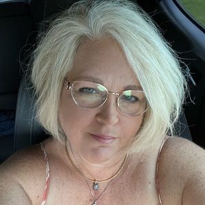 Meet your Posher, Sebrena